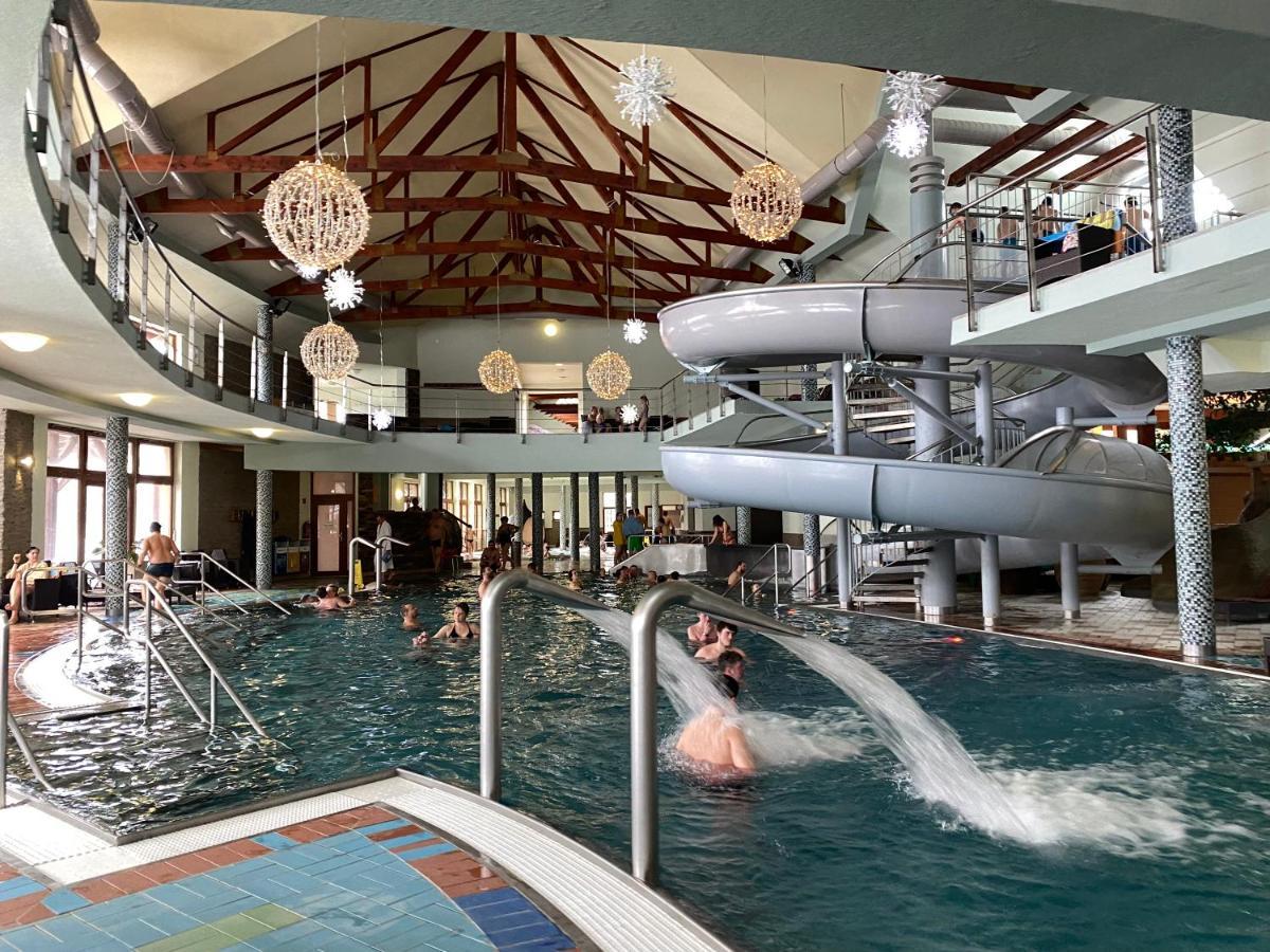 Apartment Family Besenova - Free Swimming Pool Ngoại thất bức ảnh