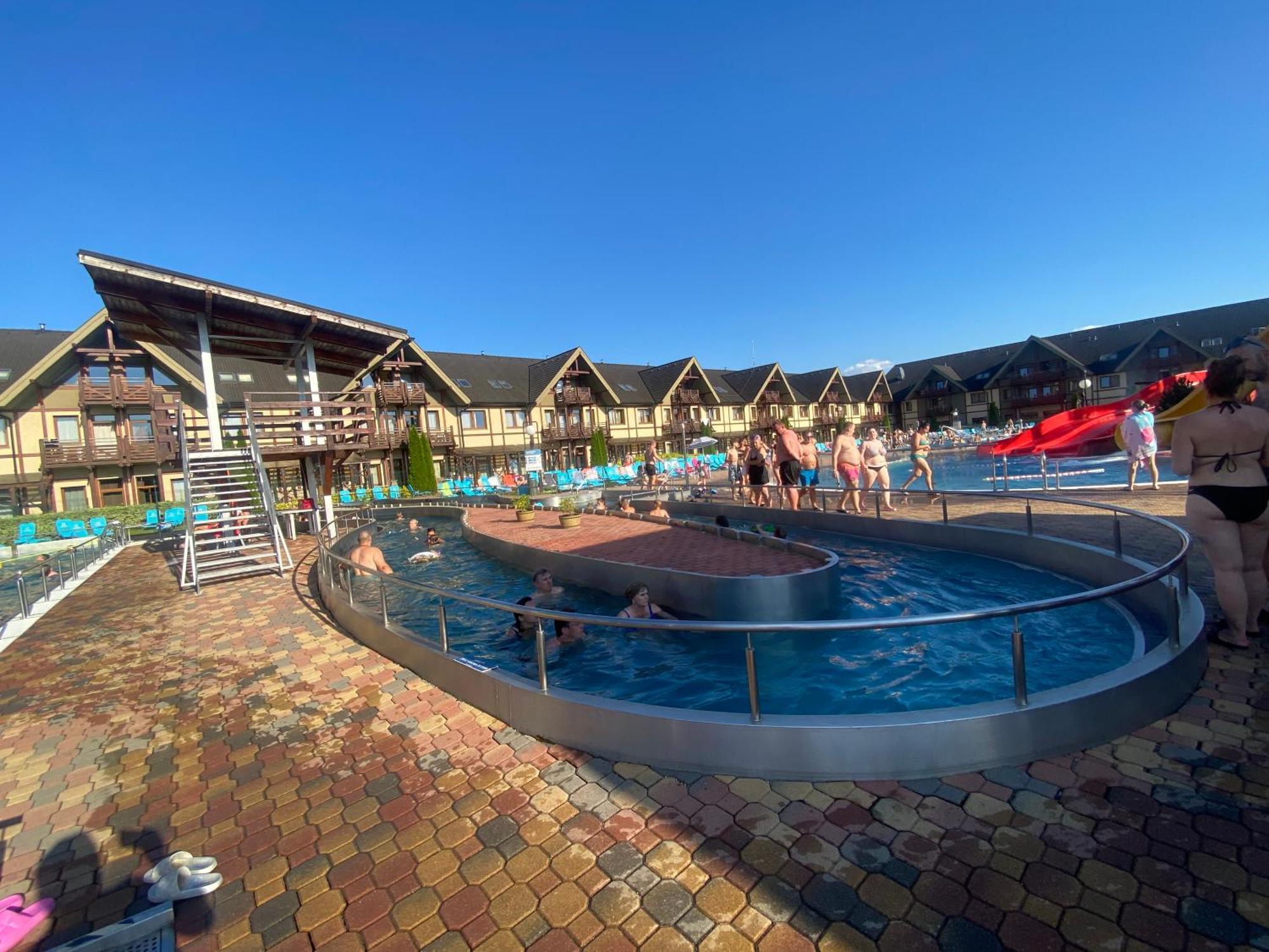 Apartment Family Besenova - Free Swimming Pool Ngoại thất bức ảnh